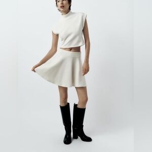 Zara Cream knit Mini Skirt size L‎